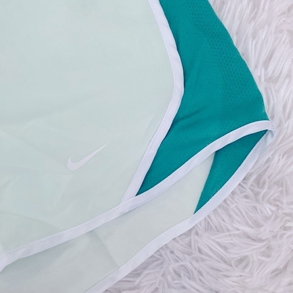 NWOT Nike running shorts - Picture 2 of 6